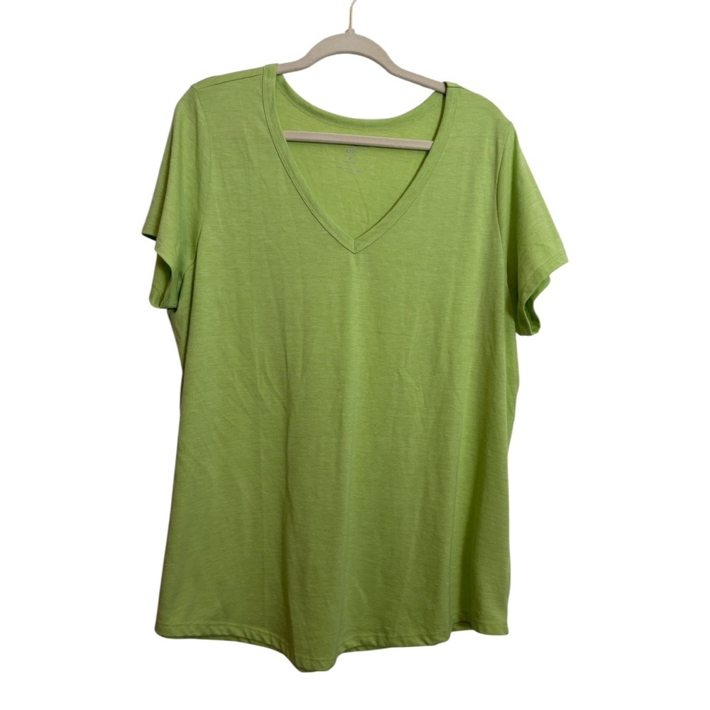 Torrid Lime Short Sleeve V-Neck Tee Sz 2